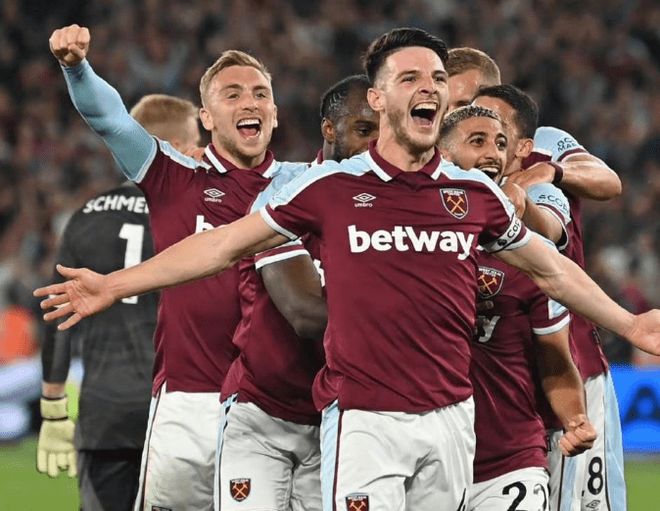 华盛顿国民队詹姆斯·伍德（James Wood）单季达成 25 轰 25 盗，成为队史新门面