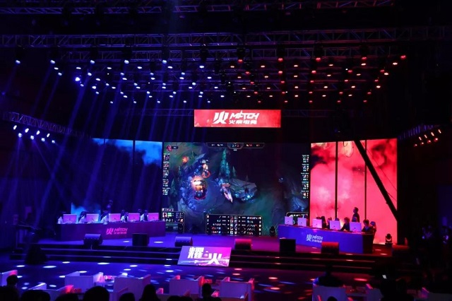 更是各国围 更是各国围