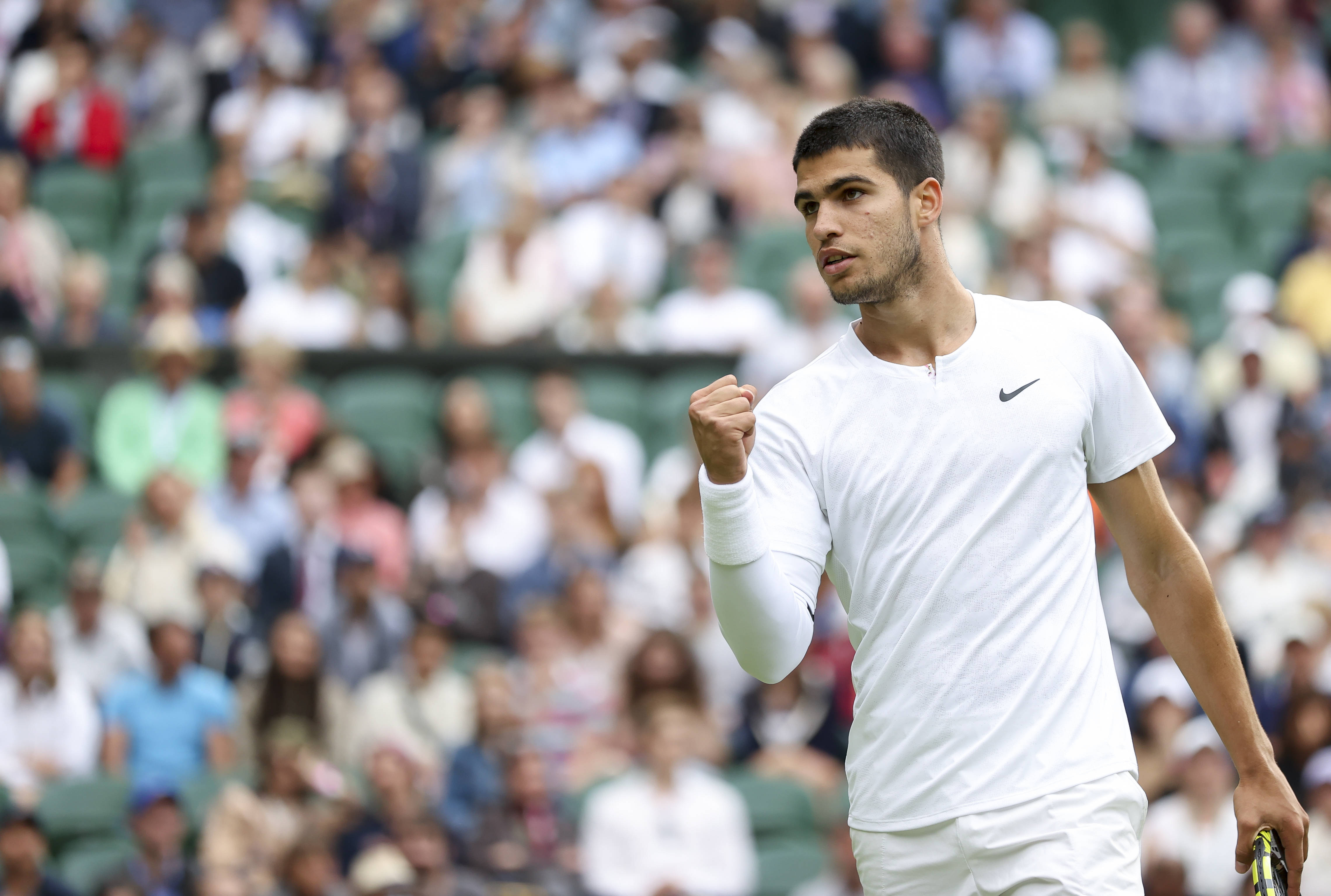 首次登陆犹 首次登陆犹